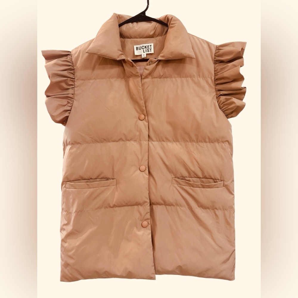 BUCKETLIST Blush-Pink Ruffled Shortsleeve Puffer Jacket